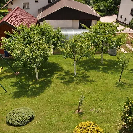 Hiša za goste Rezidenca Ervin