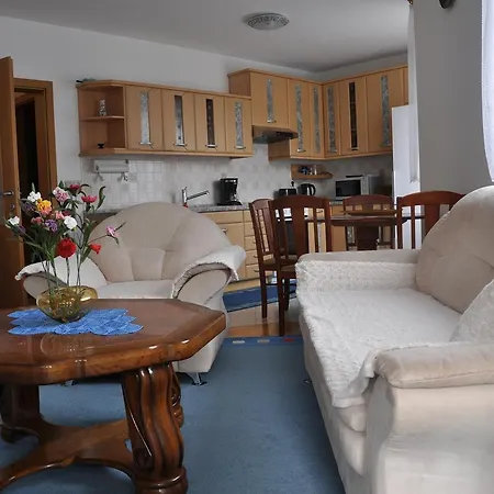 Rezidenca Ervin 3* Jesenice