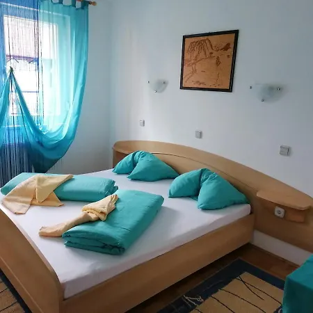 Rezidenca Ervin Pensionat Jesenice