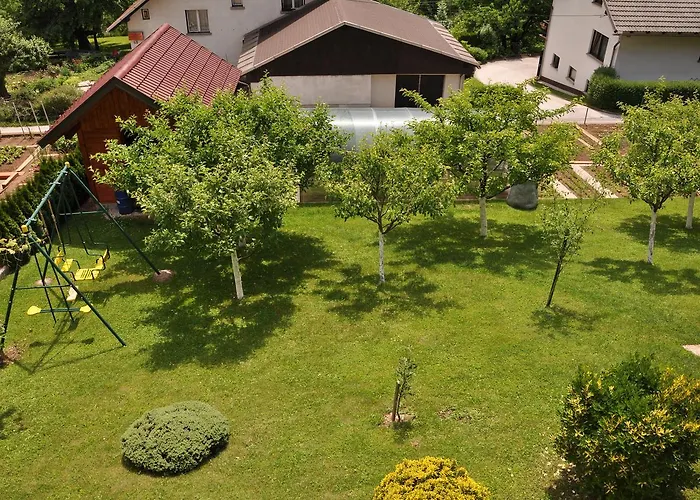 Hiša za goste Rezidenca Ervin