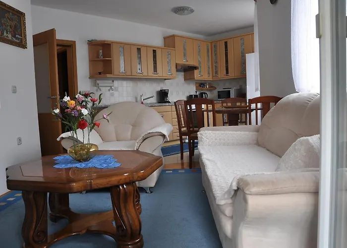 Rezidenca Ervin 3* Jesenice