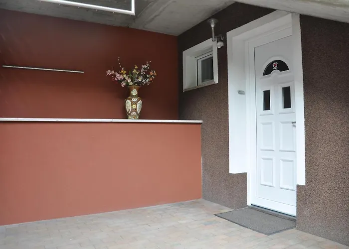 Πανσιόν Rezidenca Ervin